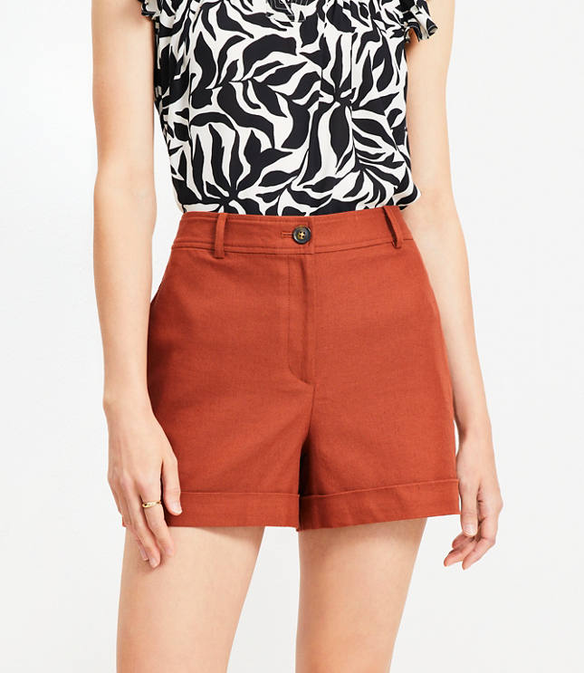 Cuffed Shorts in Cotton Linen