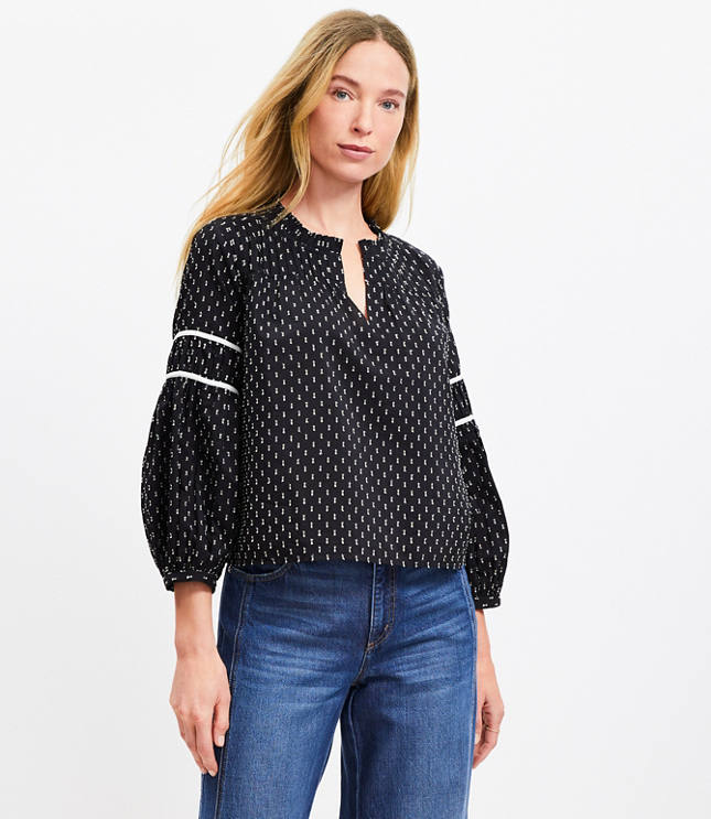 Clip Pleated Yoke Blouse