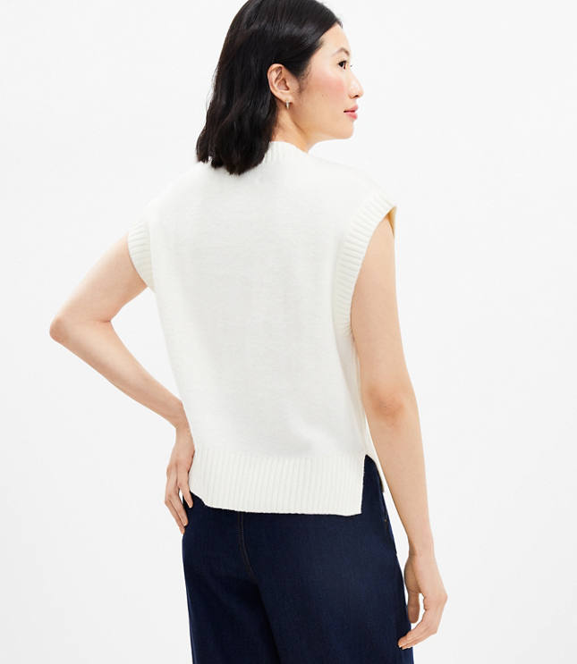 Cabled and ribbed sleeveless cardigan