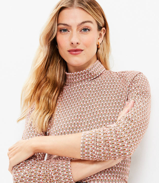 Houndstooth Long Sleeve Turtleneck Top