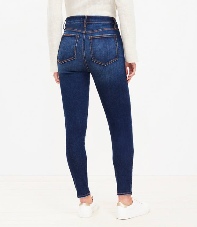 Curvy High Rise Skinny Jeans in Vintage Dark Wash