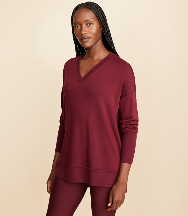 Lou & Grey Ribtrim Signaturesoft V-Neck Top - Smoked Garnet