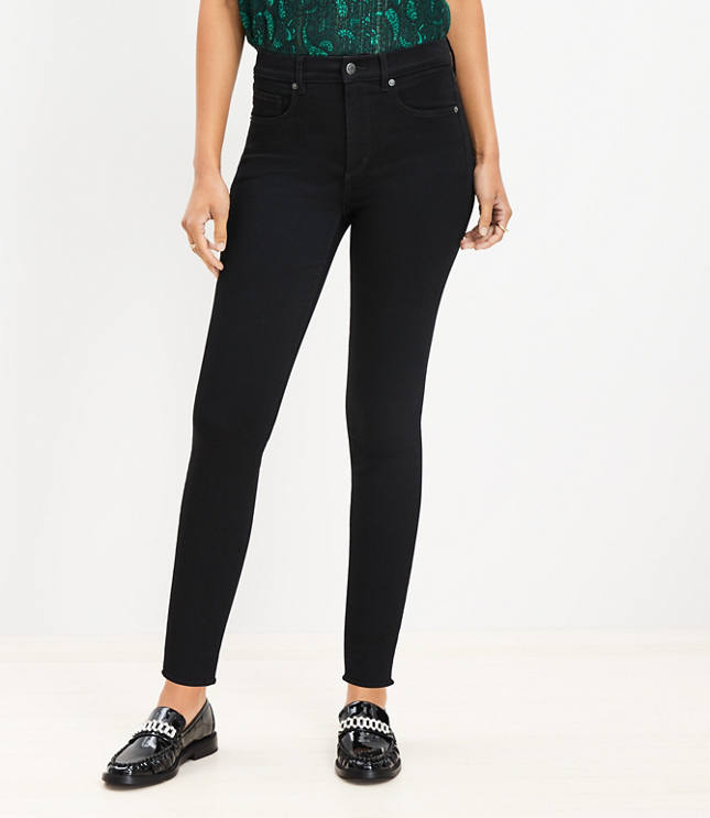 Black - PETITE Extra Stretch Skinny Jeans