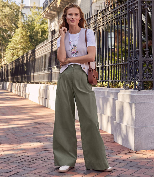 Petite Kick Crop Pants in Twill