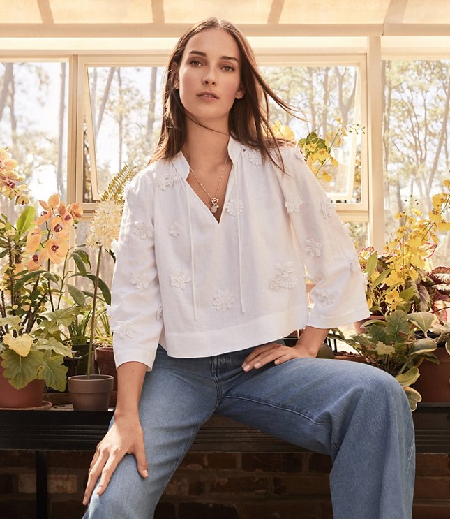 The best women's blouses for this season