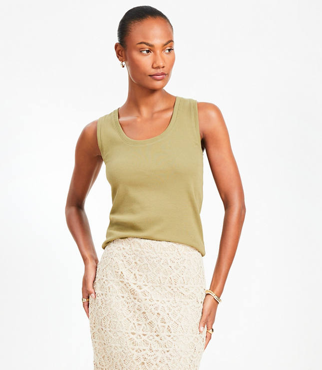 Perfect Ribbed Scoop Neck Tank Top