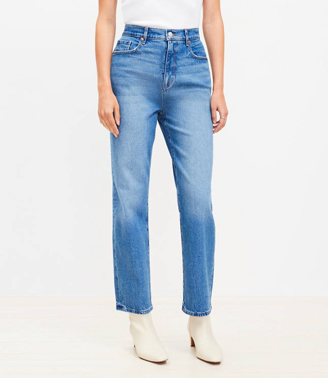 Wash Straight Rise Indigo High in Vintage Mid Curvy Jeans