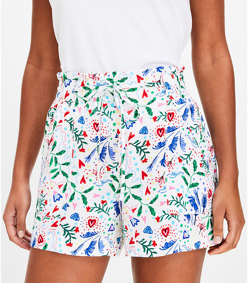 Petite Breezy Shorts in Tropical Linen Blend