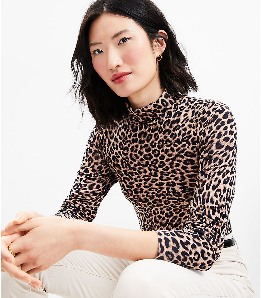 Leopard Print Long Sleeve Turtleneck Top