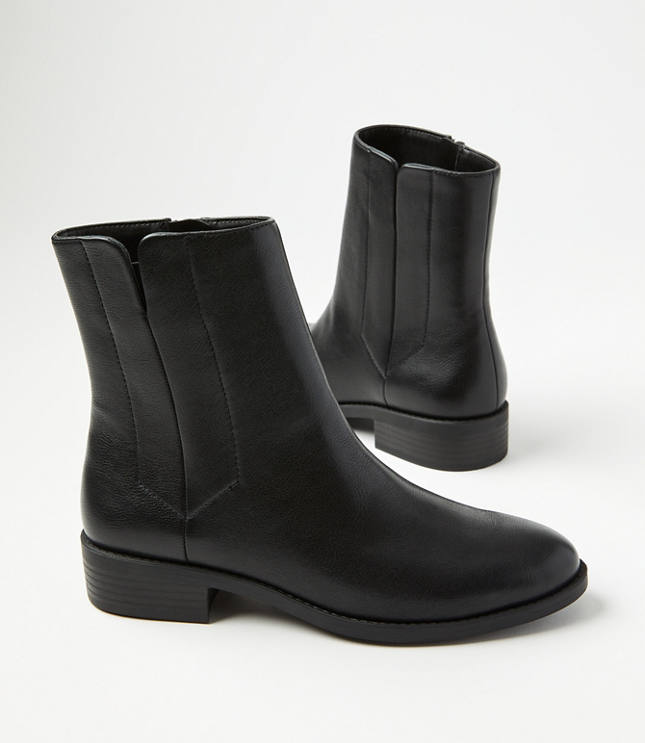 Crepe Soled Booties - Black