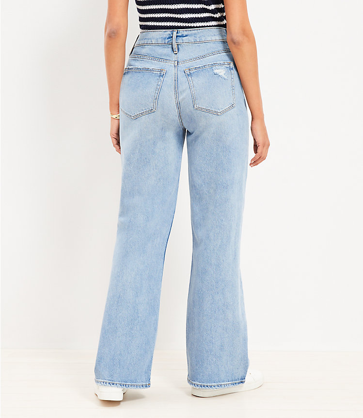 Curvy High Rise Wide Leg Jeans in Light Wash Indigo image number 2