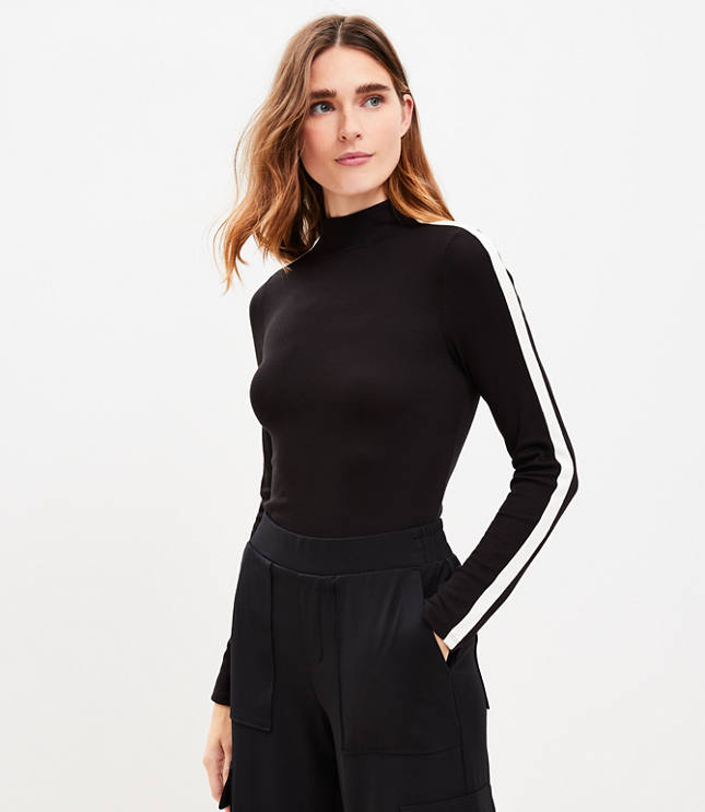 Lou & Grey Colorblock Ribbed Signaturesoft Turtleneck Top