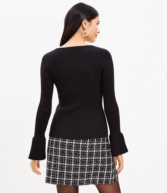 Petite Ribbed Sweetheart Neck Flare Cuff Sweater