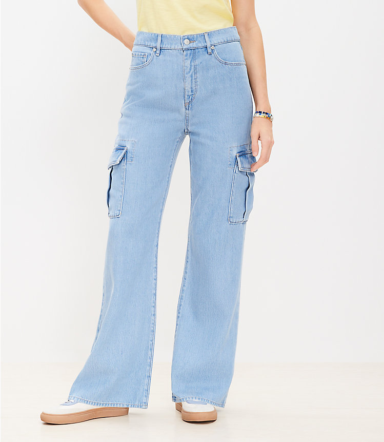 High Rise Wide Leg Cargo Jeans in Light Wash image number 0