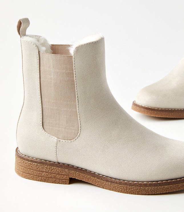 Faux Fur Lined Chelsea Boots