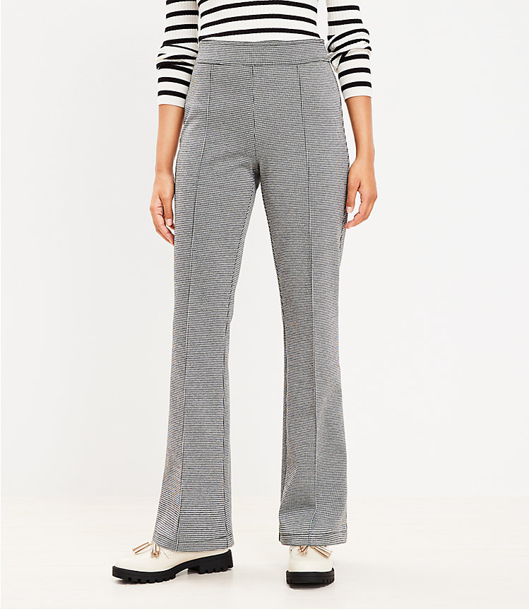 Petite Pintucked Pull On Flare Pants in Micro Houndstooth image number 0
