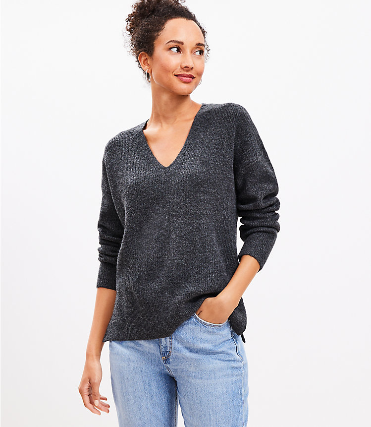 Petite Ribbed V-Neck Sweater image number null