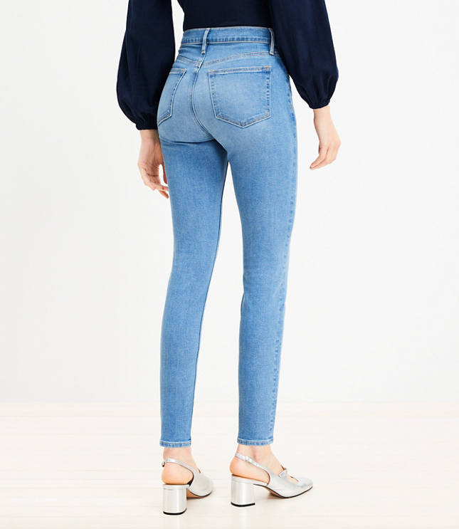 Petite Mid Rise Skinny Jeans in Classic Mid Wash