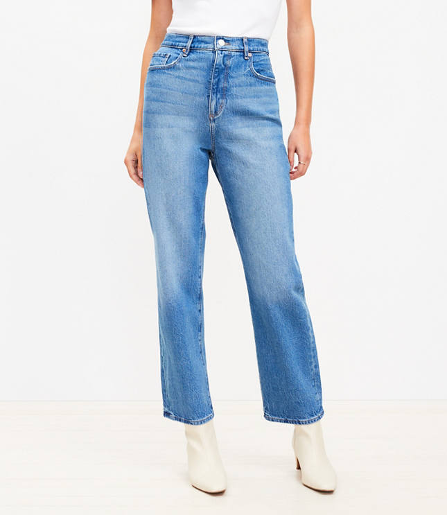 Curvy High Rise Straight Jeans in Light Vintage Indigo Wash