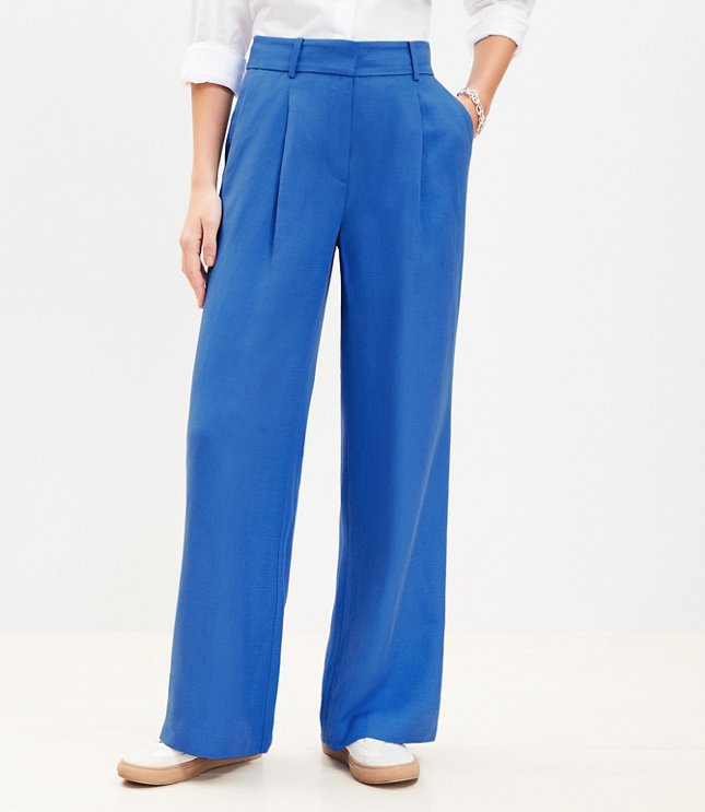 Petite Belted Wide Leg Pants in Faux Leather