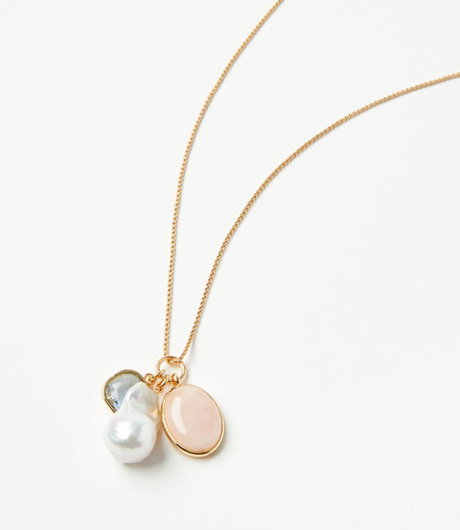 Pearlized Cluster Pendant Necklace