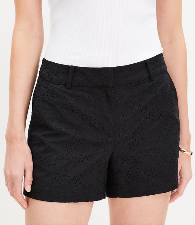 Curvy Riviera Shorts in Palm Eyelet