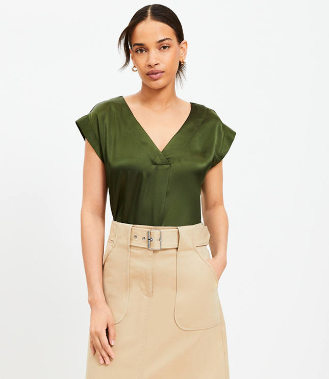 Petite Satin Cap Sleeve V-Neck Top