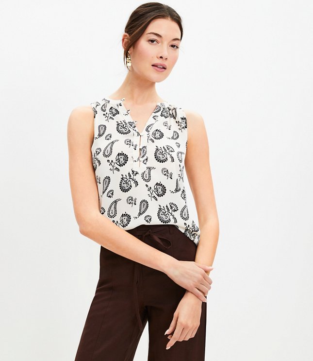 Cutout Linen Blend V-Neck Top