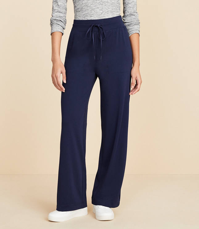 Lou & Grey Luvstretch Straight Leg Pants