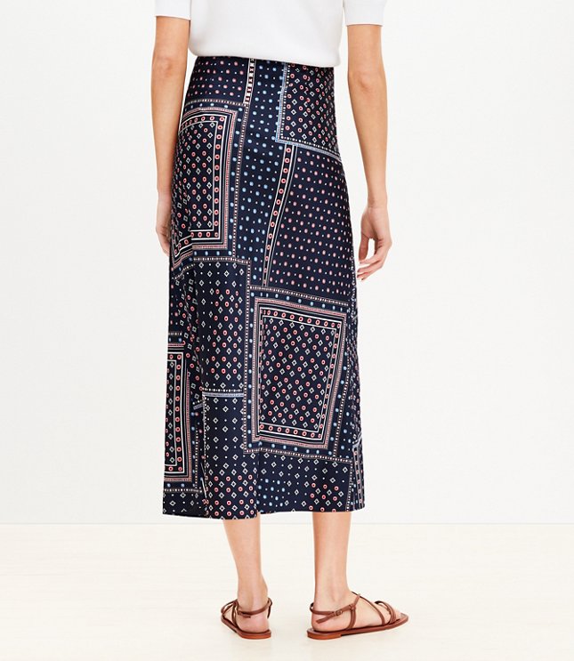 Petite Bandana Print Satin Bias Midi Skirt carousel Product Image 3