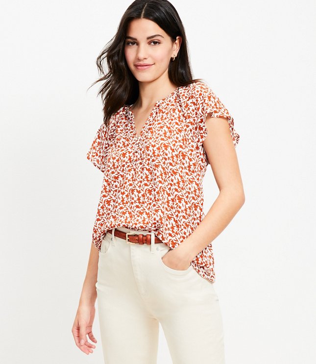 Dotted Collared V-Neck Shell