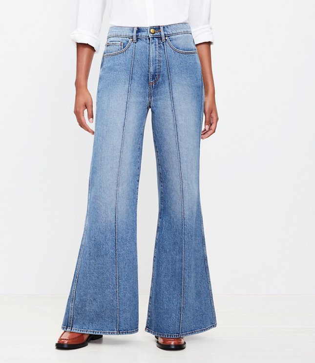 Curvy High Rise Super Flare Jeans in Vintage Indigo Wash