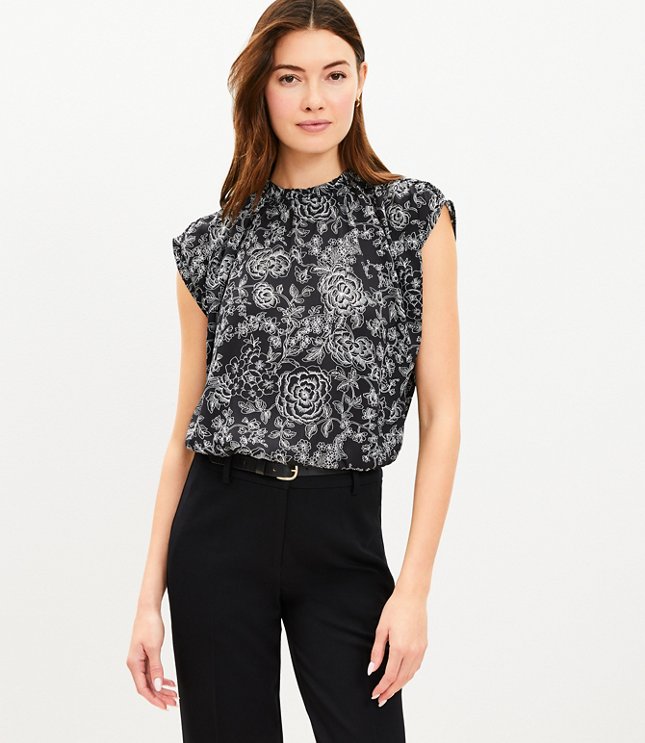 Etched Floral Ruffle Neck Bubble Hem Shell