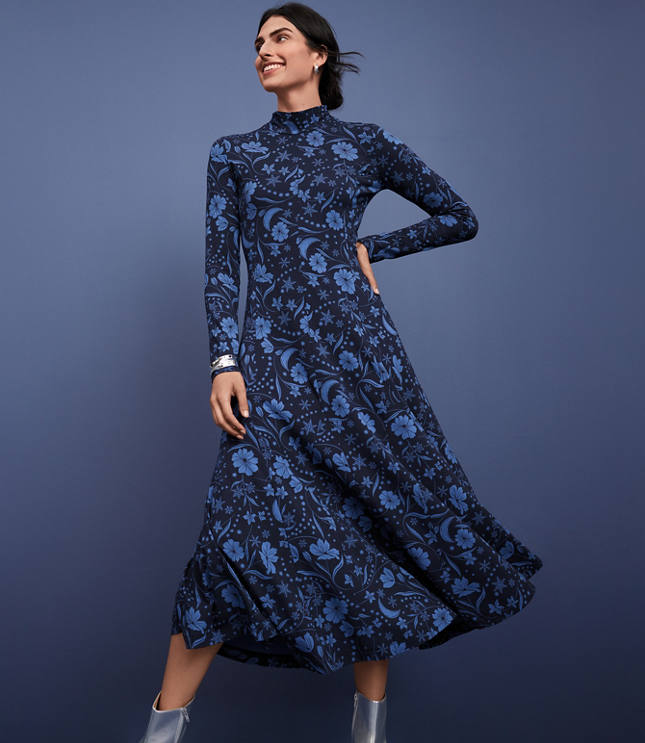 Snowflake Bloom Godet Turtleneck Maxi Dress