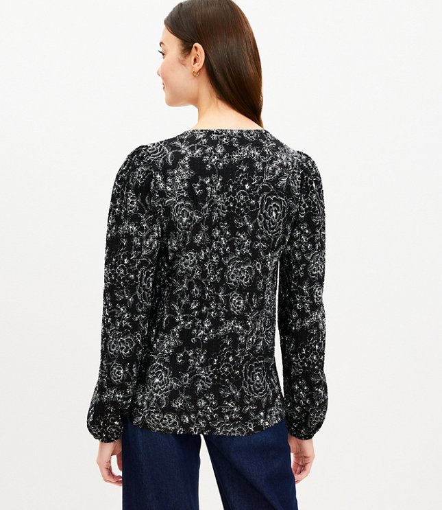 Etched Floral Crinkle Henley Top