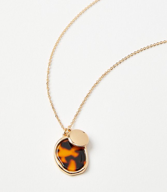 Tortoiseshell Print Molded Pendant Necklace