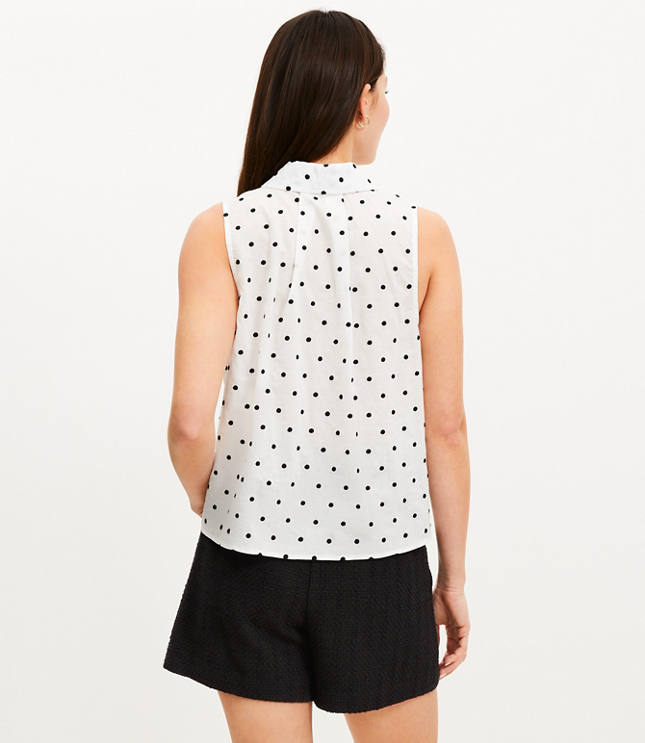 Dotted Pleated Sleeveless Shirt