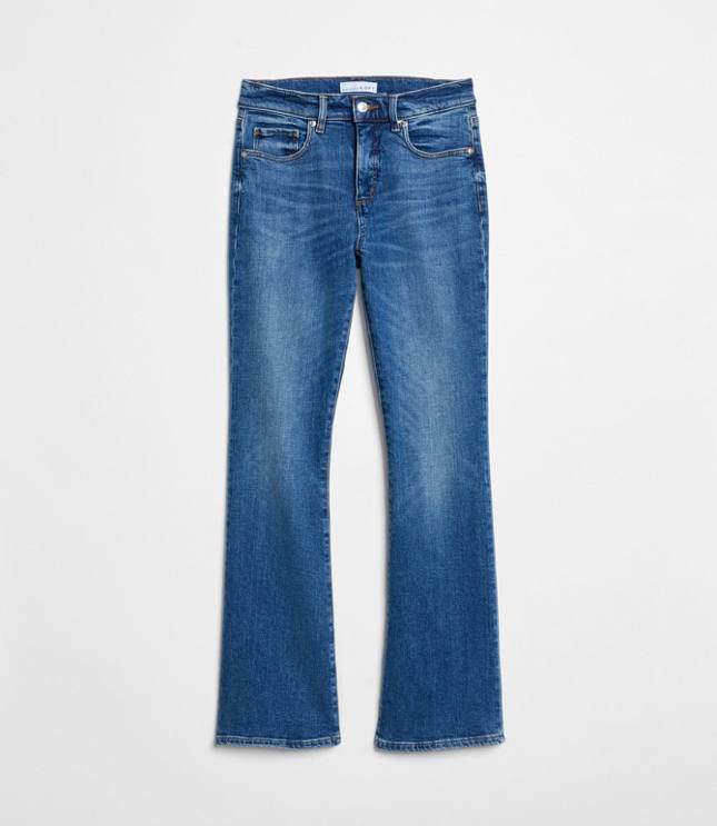 Mid Rise Boot Jeans in Luxe Medium Wash