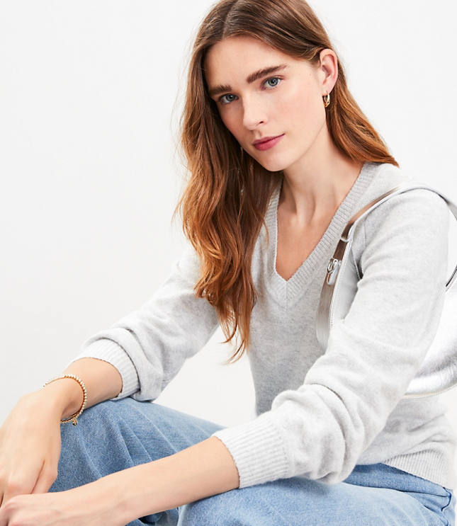 Relaxed V-Neck Sweater