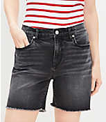 Frayed Boyfriend Shorts in Washed Black Wash carousel Product Image 2