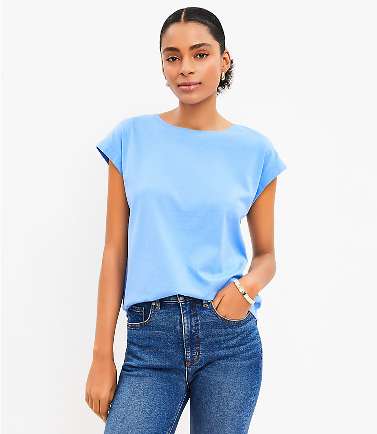 The Modern Wedge Tee image number null