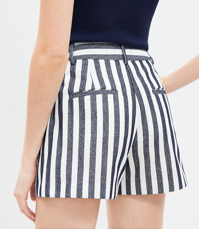 Petite Riviera Shorts in Striped Texture