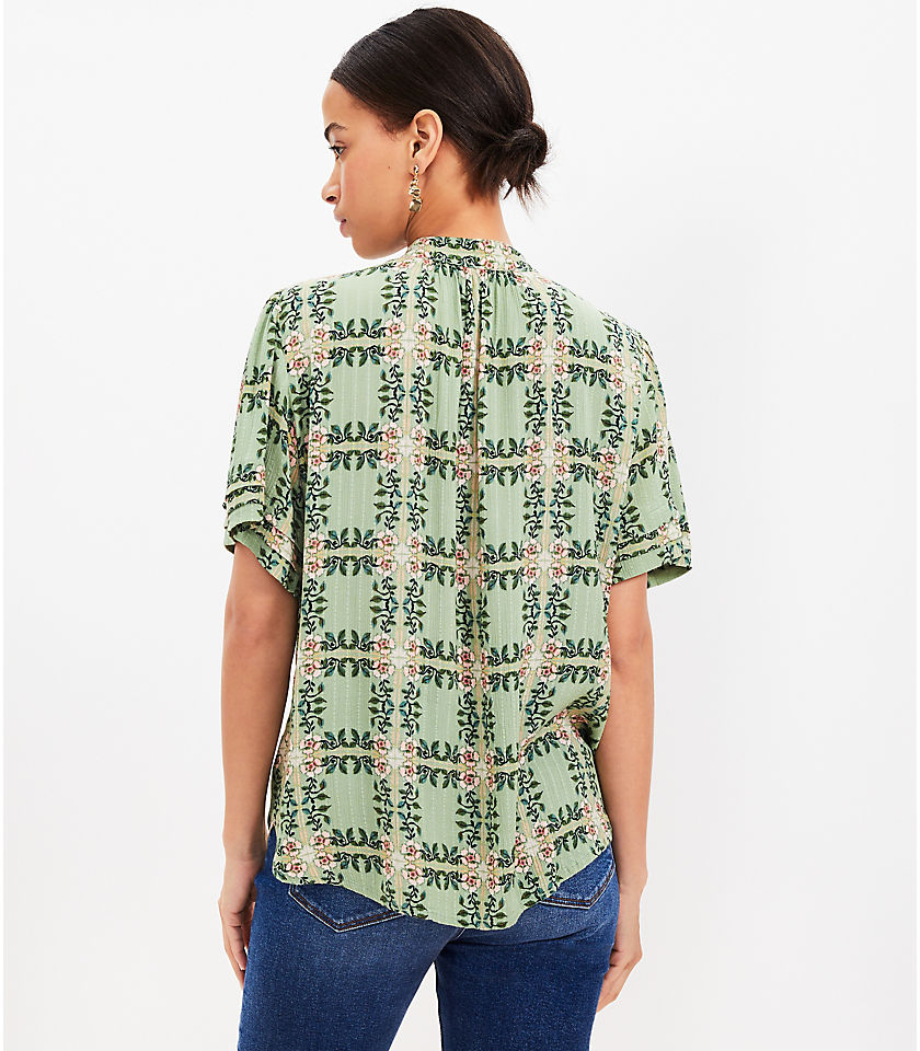 Tiled Vine Pleated Cuff Top