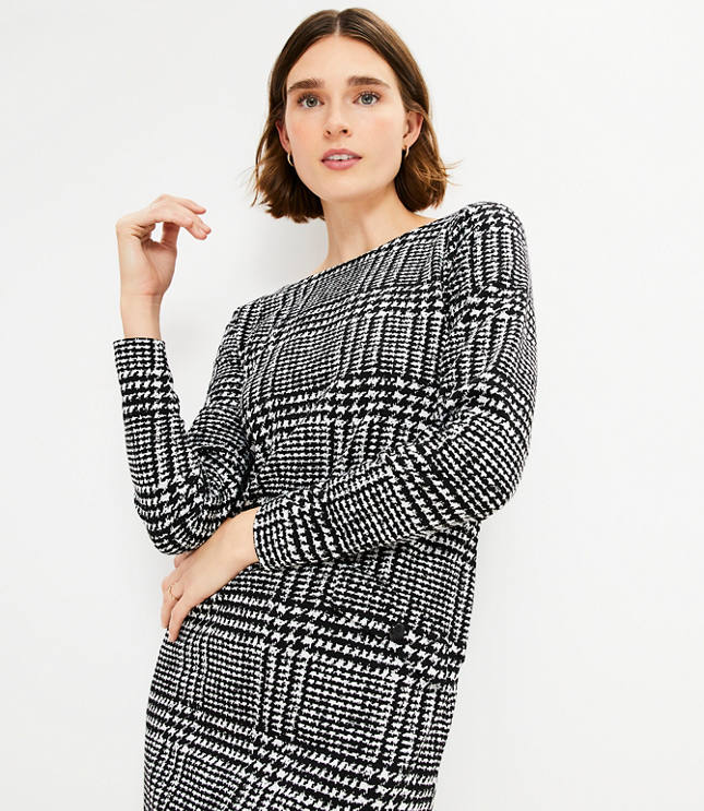 Houndstooth Button Back Pocket Dress