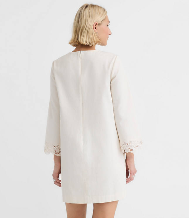 Petite Floral Lace Trim Mini Pocket Dress