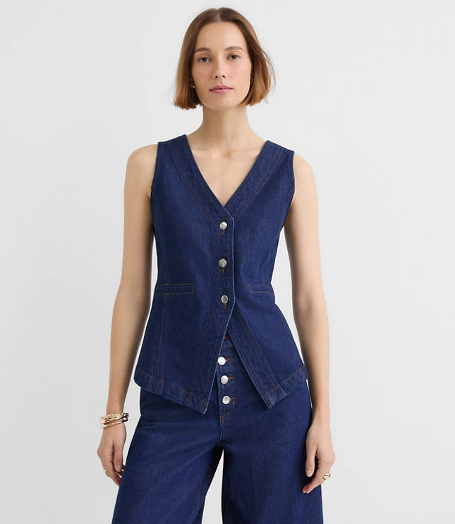 Petite Denim Pocket Vest in Classic Rinse Wash