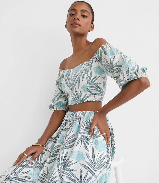 LOFT Beach Palm Poplin Puff Sleeve Crop Top