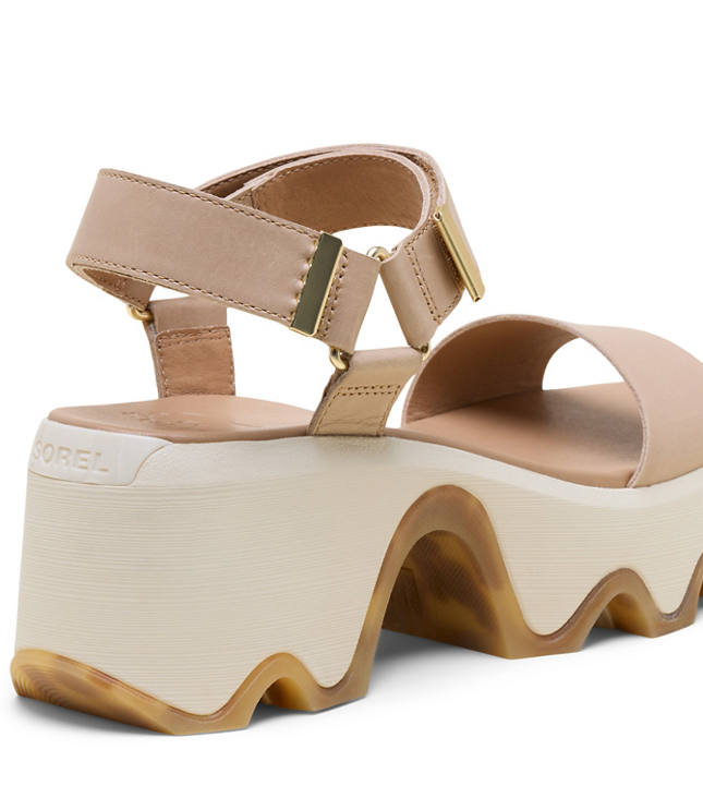 Sorel Kinetic Aura Y-Strap Sandals