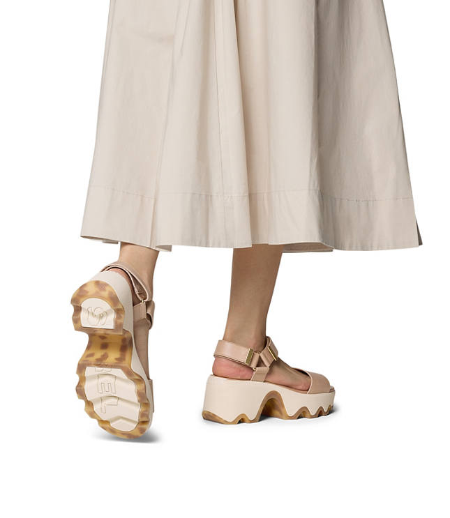 Sorel Kinetic Aura Y-Strap Sandals