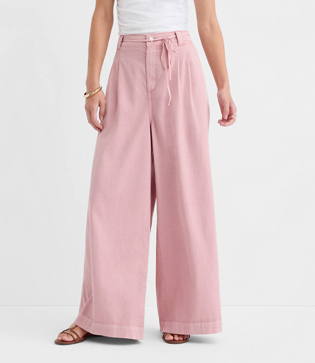 Petite Tie Waist Pleated Palazzo Pants carousel Product Image 2